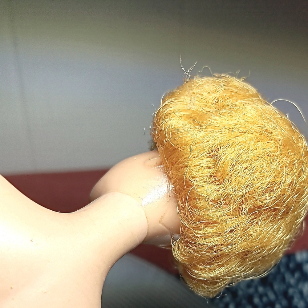 1961 Bubble Cut Blond Titian? Barbie Case Clothes Accessories Missing Finger - Picture 11 of 11